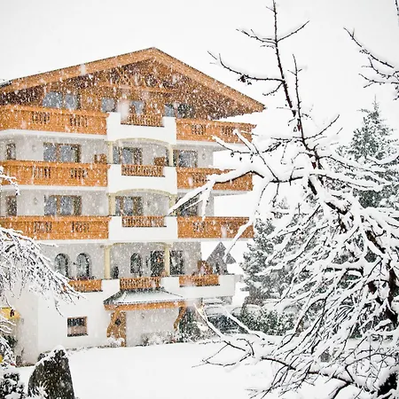 Hotel Stubaierhof 4*