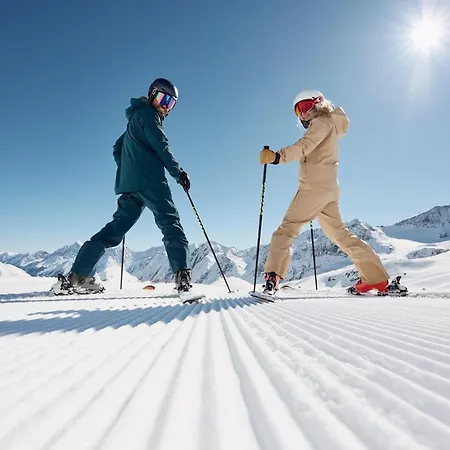Готель Stubaierhof 4*