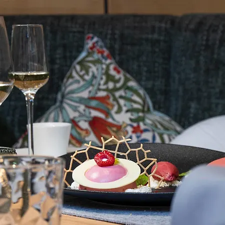 Готель Stubaierhof 4*