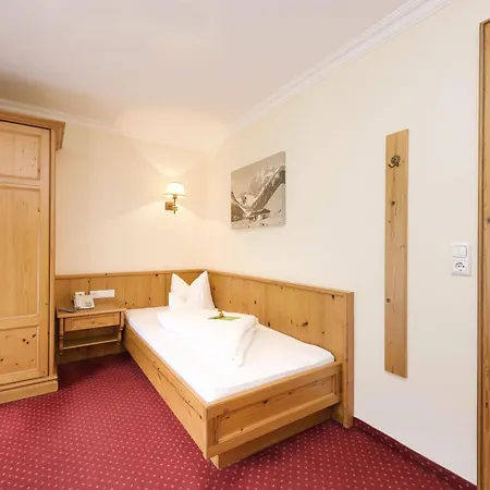 Готель Stubaierhof 4*