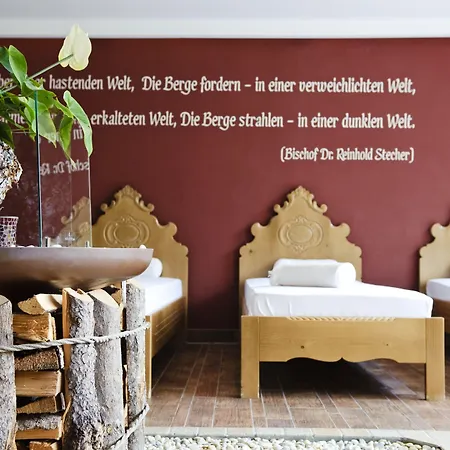 Stubaierhof Hotell 4*
