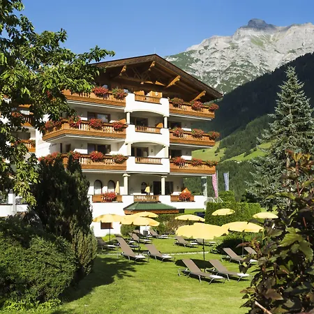 Stubaierhof Hotell 4*